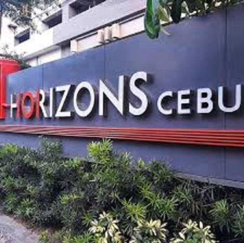 Horizon 101 A1 Shortwalk Robinson Mall Mango Square Bars Free Pool Cebu Ngoại thất bức ảnh