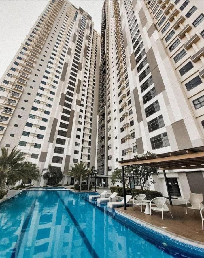 Horizon 101 A1 Shortwalk Robinson Mall Mango Square Bars Free Pool Apartment Cebu Ngoại thất bức ảnh